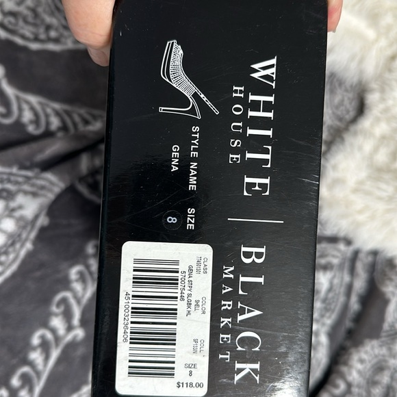 White House Black Market Gena Heels size 8 - Picture 7 of 8